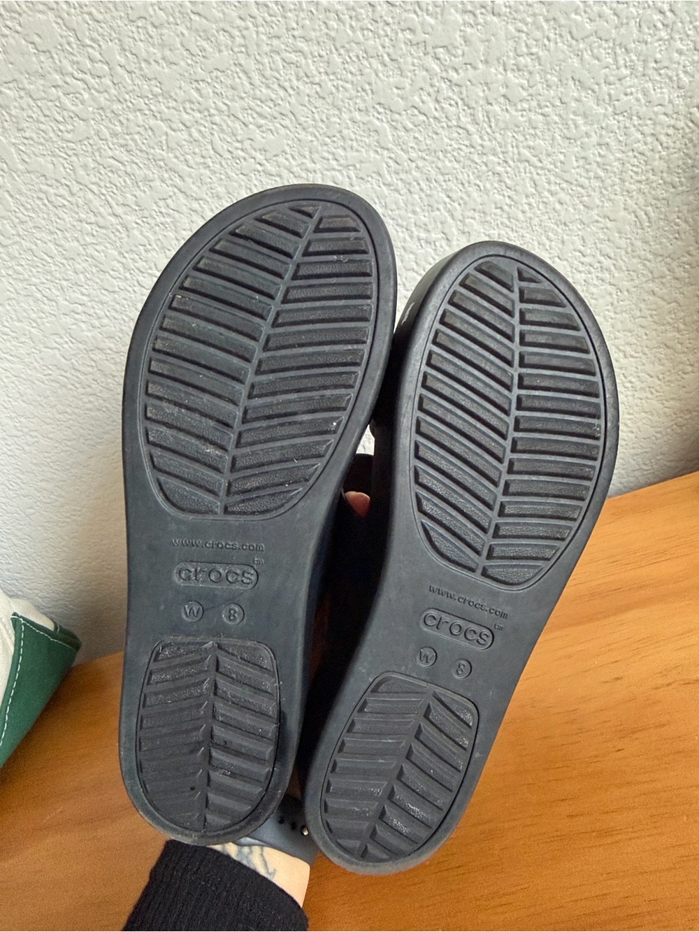 CROCS Women's Black Platform Double-Strap Slide Sandals - Picture 7 of 7